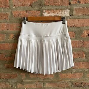 Kyodan White Pleated Mini Skirt